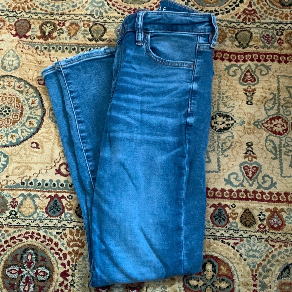 American Eagle Super Hi-Rise Jegging Crop